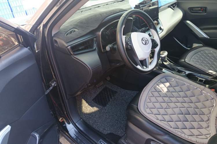 Used Toyota FRONTLANDER 2023 2.0L CVT Elite Edition
