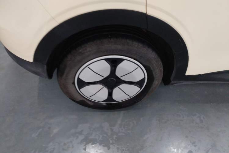 Used Geely Galaxy Geome 2025 310km Youth Edition Exterior 5