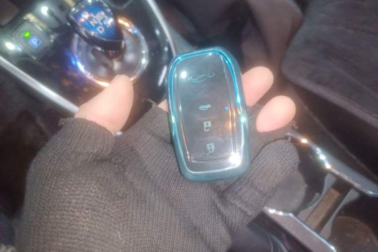 Used Toyota Corolla 2017 Revised Dual-Engine 1.8L E-CVT Elite Edition