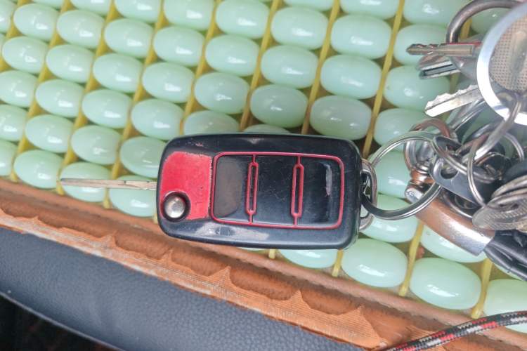 Used Volkswagen Polo 2014 1.4L Manual Fashion Edition Vehicle Key