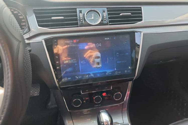 Used Volkswagen Passat 2015 1.8TSI Automatic Prestige Edition