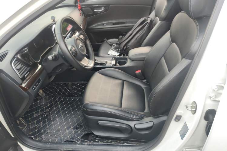 Used Kia K4 2014 1.8L Automatic GLS Left Front Seat