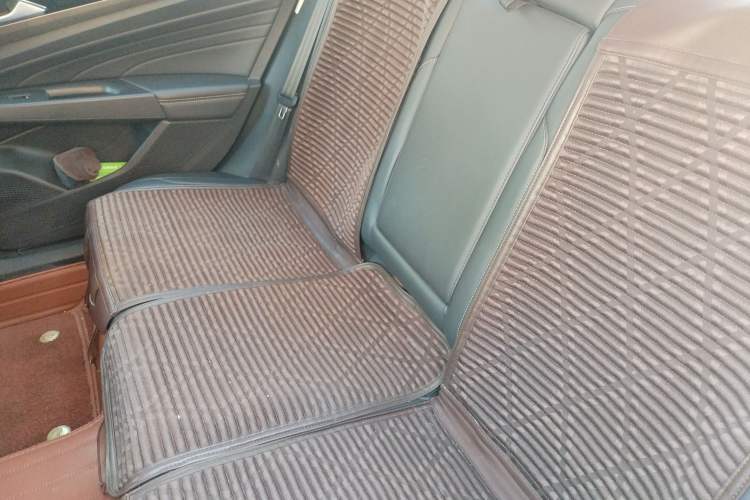 Used Volkswagen Passat 2019 280TSI Business Edition China VI Left Rear Seat