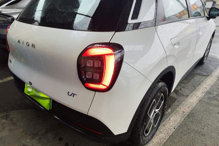 Used AION UT 2025 330 Starlight Edition
