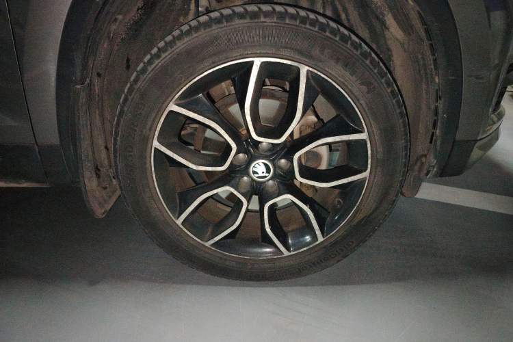 Used Skoda Kodiaq 2018 TSI330 7-Seater Two-Wheel-Drive Luxury Enjoyment Edition
