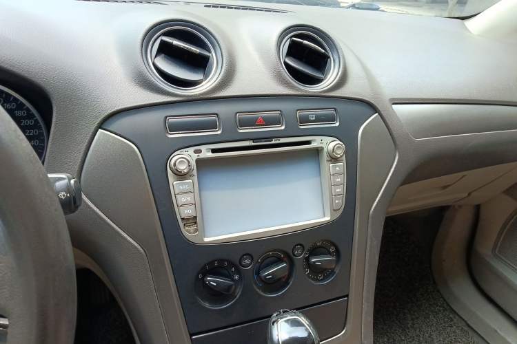 Used Ford Mondeo 2011 2.3L Fashion Edition
