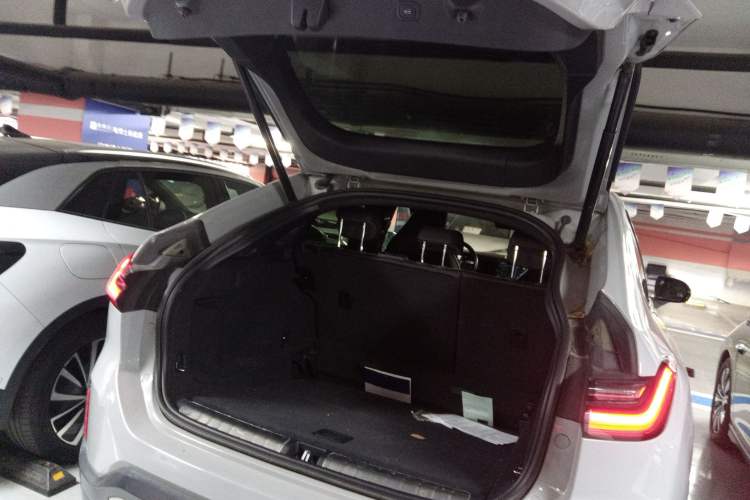 Used Nio EC6 2020 430 km Sport Version
