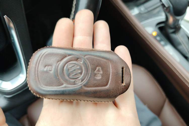 Used Buick Envision 2014 28T Four-Wheel Drive Luxury Model
