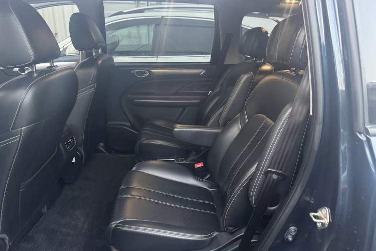 Used GAC Trumpchi M6 2021 270T DCT Luxury Edition (7-seater) Left Rear Seat