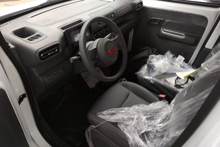 Used Wuling Zhiguang New Energy 2025 Standard Model