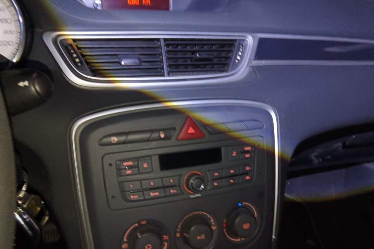 Used Peugeot 308 2013 1.6L Manual YouShang Model
