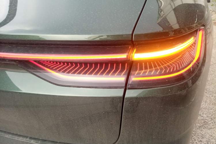 Used Geely Galaxy 8 2025 130km EM-i Flagship Edition