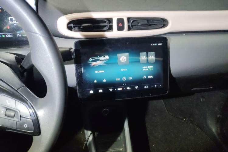 Used Leapmotor T03 2021 400 Lite Edition Lithium Iron Phosphate Audio And AC Panel