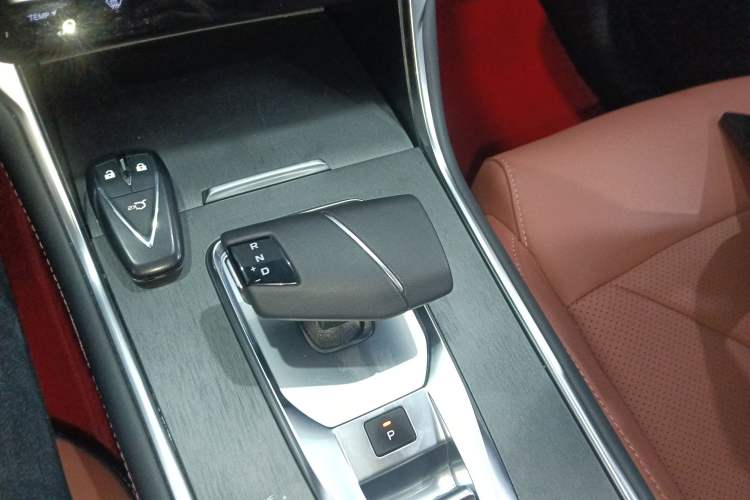 Used CHANGAN CS75 2024 Enjoyment Edition 1.5T DCT Prestige Model
