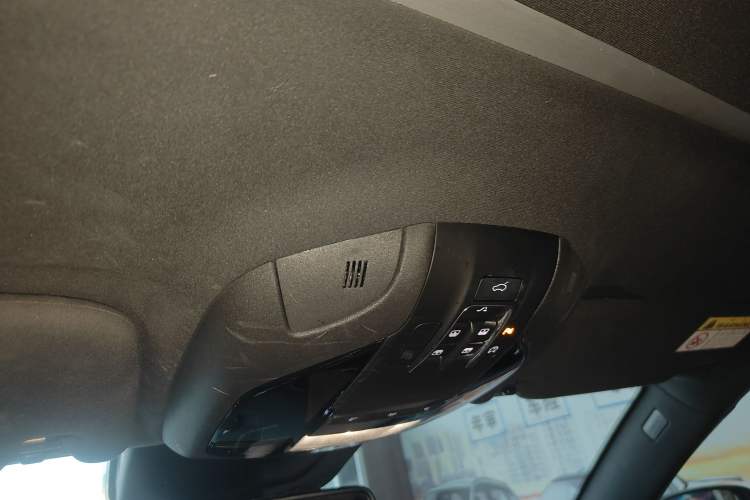 Used Maserati Levante 2016 3.0T Standard Edition Headliner