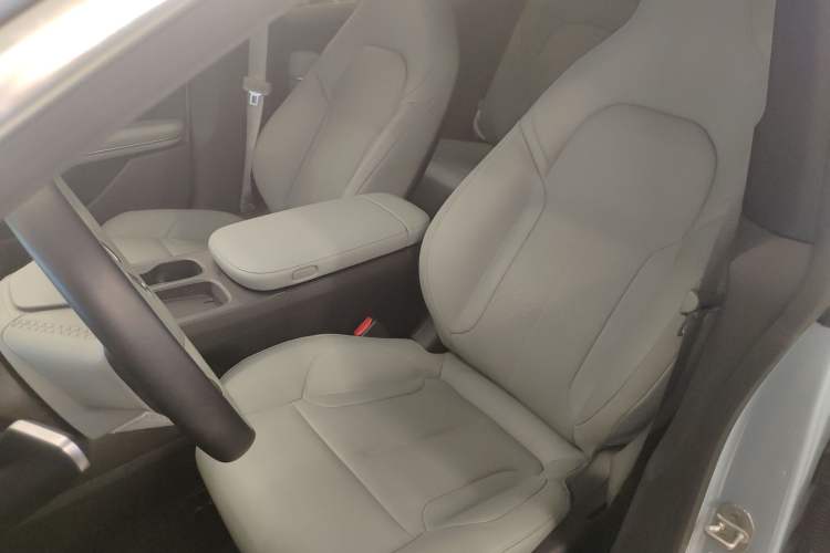 Used Nio ET5T 2023 75 kWh Touring