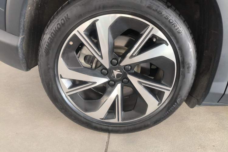 Used ARCFOX Alpha T5 2024 520 MAX
