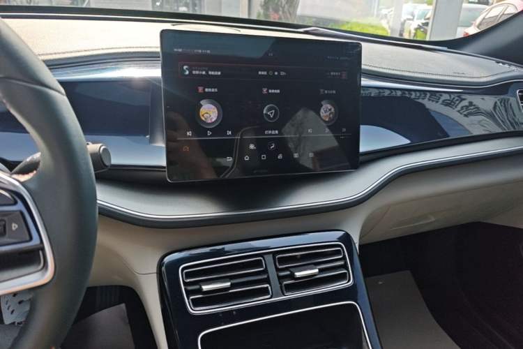 Used BYD Qin PLUS 2021 EV 500KM Luxury Model
