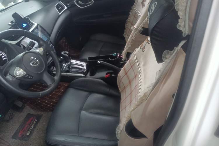 Used Nissan Sylphy 2019 1.6XV CVT Smart Connect Luxury Edition China VI Standard Left Front Seat