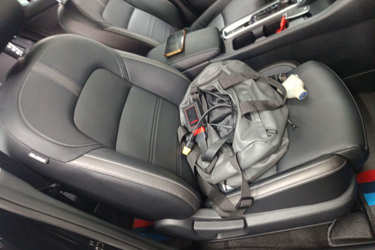 Used Nissan Sylphy 2023 1.6L CVT Enjoyment Edition Right Front Seat