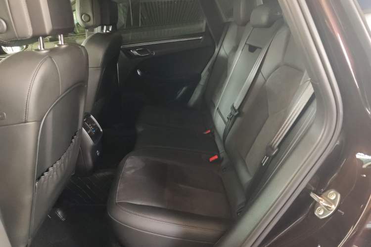 Used Porsche Macan 2021 Macan 2.0T