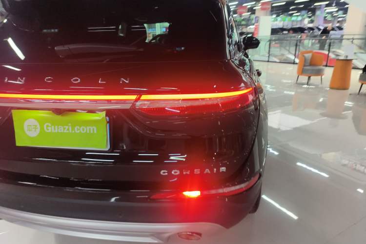 Used Lincoln Corsair 2021 2.0T Two-Wheel-Drive Luxury Edition