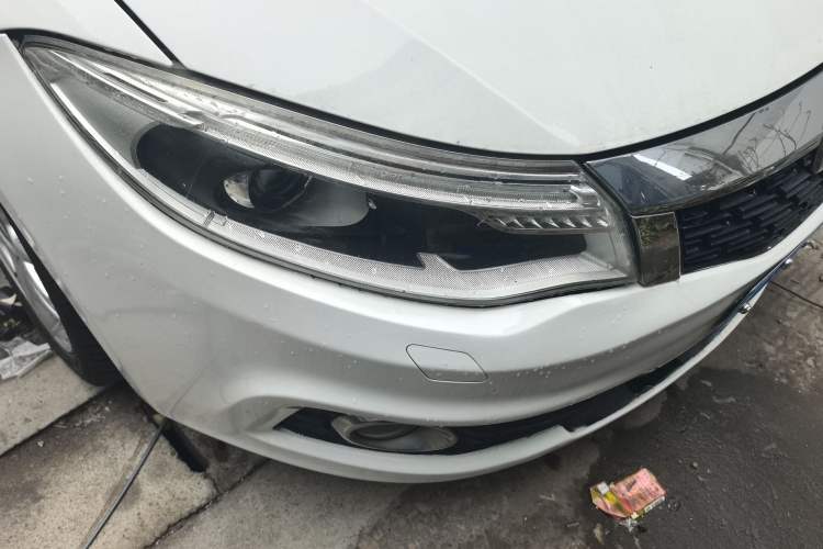 Used Qoros 3 2017 Hatchback 1.6T Automatic ZhiZhen Model
