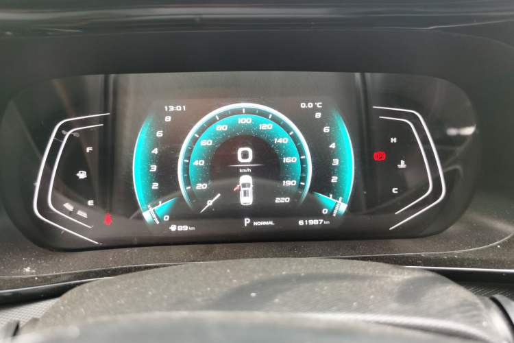 Used CHANGAN OSHAN X5 2021 1.5T DCT Prestige Edition Instrument Cluster