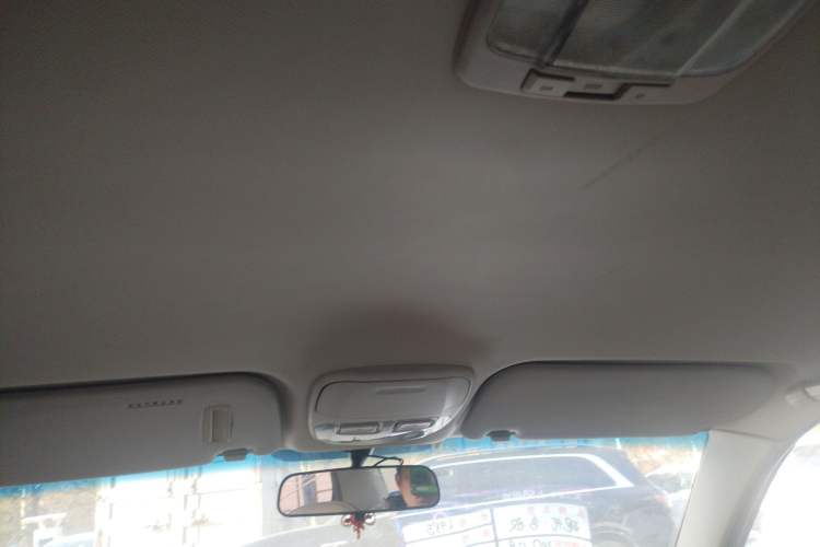 Used Hyundai MoInca 2009 1.8L Manual Comfort Edition GL Headliner