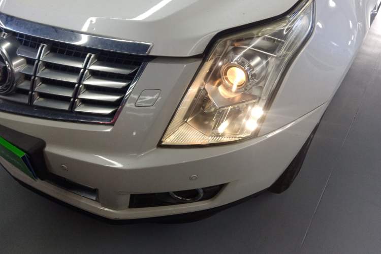 Used Cadillac SRX 2014 3.0L Comfort Model
