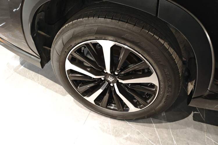 Used Toyota Crown Kluger 2023 2.5L HEV Four-Wheel Drive Luxury Edition Exterior 5