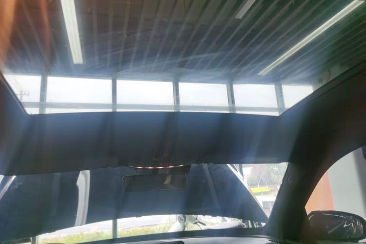 Used Mercedes-Benz GLC 2020 Facelifted GLC 260 L 4MATIC Dynamic Edition
