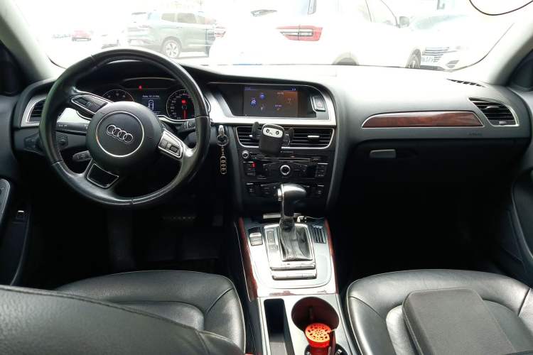 Used Audi A4L 2013 35 TFSI Automatic Comfort Model