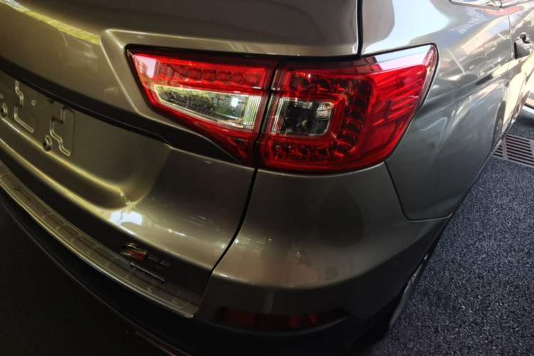 Used CHANGAN CS75 2016 1.8T Automatic Elite Model China V Standard