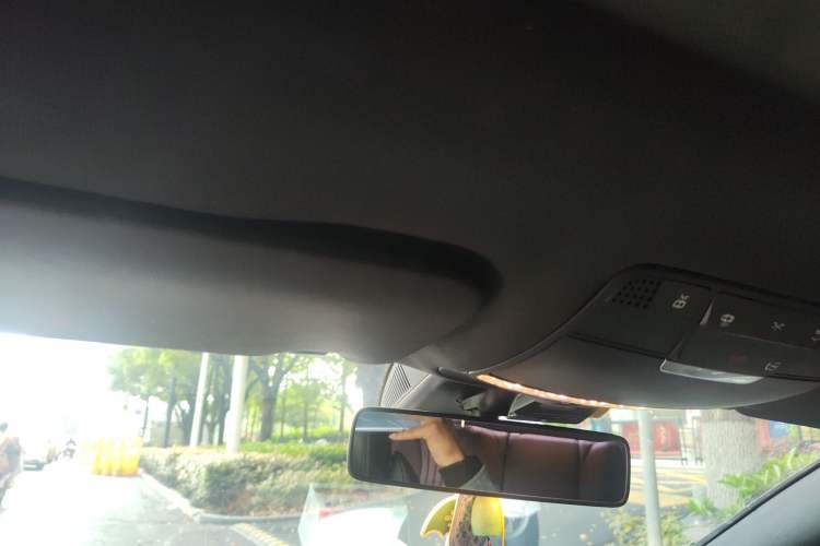 Used Mercedes-Benz E-Class 2019 E 200 Coupe Headliner