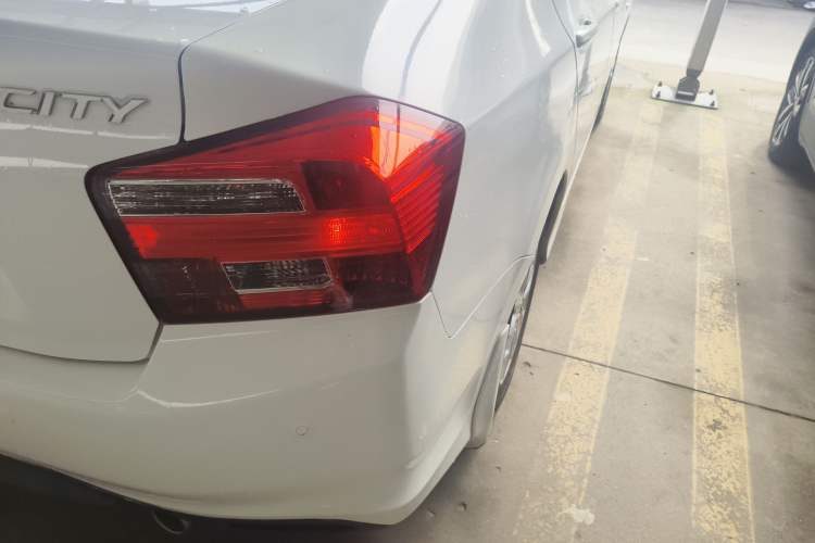 Used Honda City Classic 2012 1.5L Automatic Elite Edition Right Rear Taillight