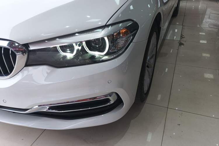 Used BMW 5 Series 2020 525Li Luxury Package Left Front Headlight