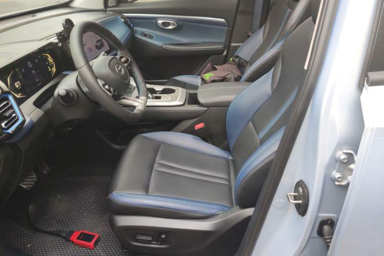 Used GAC Trumpchi GS3 2023 Shadow Speed 270T Dynamic Intelligence Edition Left Front Seat