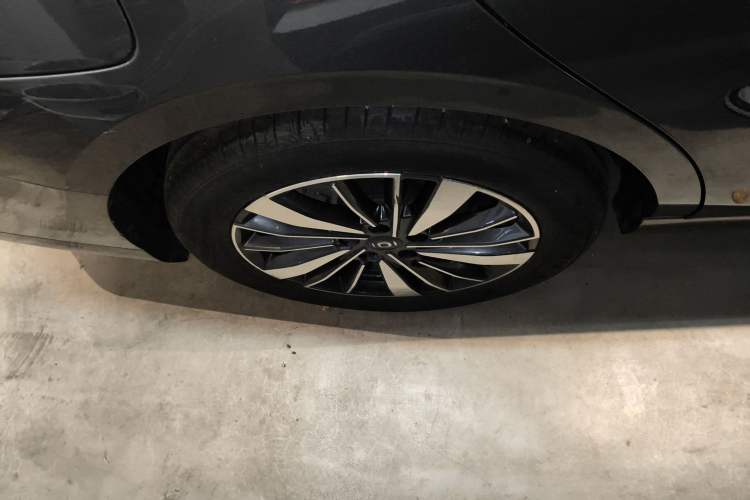 Used CHANGAN NEVO A05 2024 Truly Delicious Version 70" Beyond-Grade Edition
