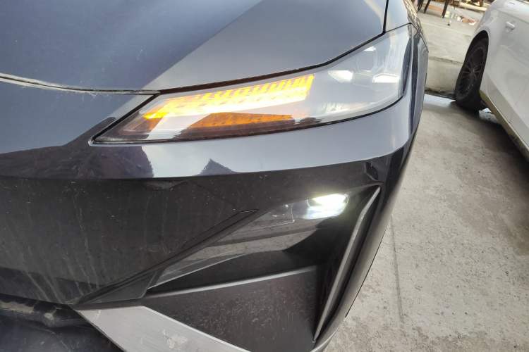 Used Deepal S07 2023 121Pro Range-Extended Version