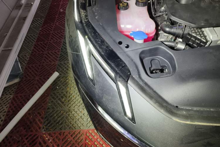 Used Lynk & Co 07 2024 EM-P 126 Long-Range Halo
