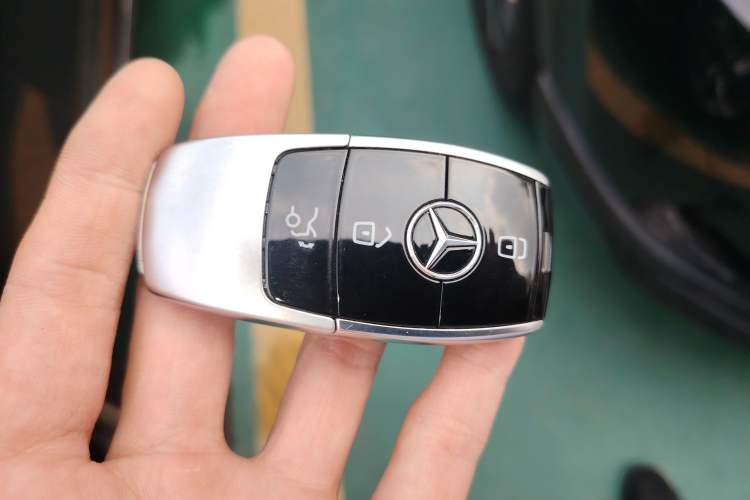 Used Mercedes-Benz E-Class 2018 E 300 L Sport Luxury Edition