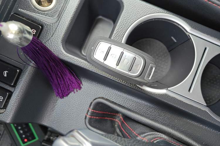 Used Haval H6 2017 Red-Label Sport Edition 1.5T Automatic Two-Wheel Drive Luxury Model
