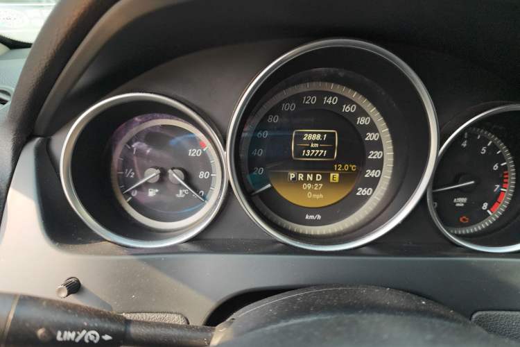Used Mercedes-Benz C-Class 2010 C 180K Classic model Instrument Cluster