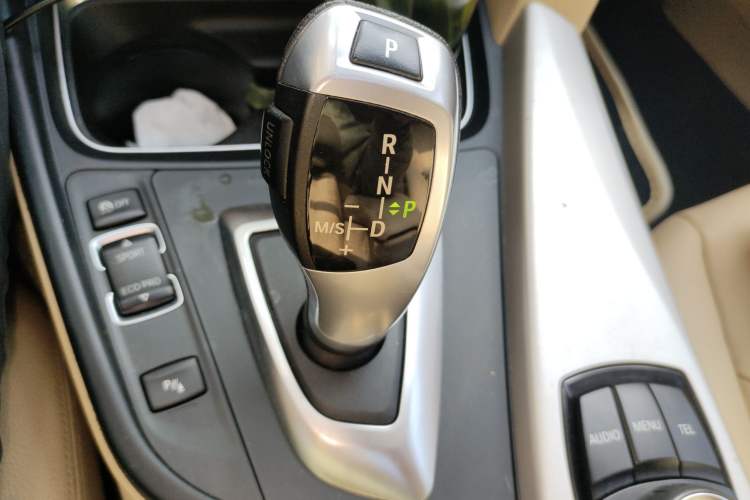 Used BMW 3 Series 2014 320Li Fashion Model