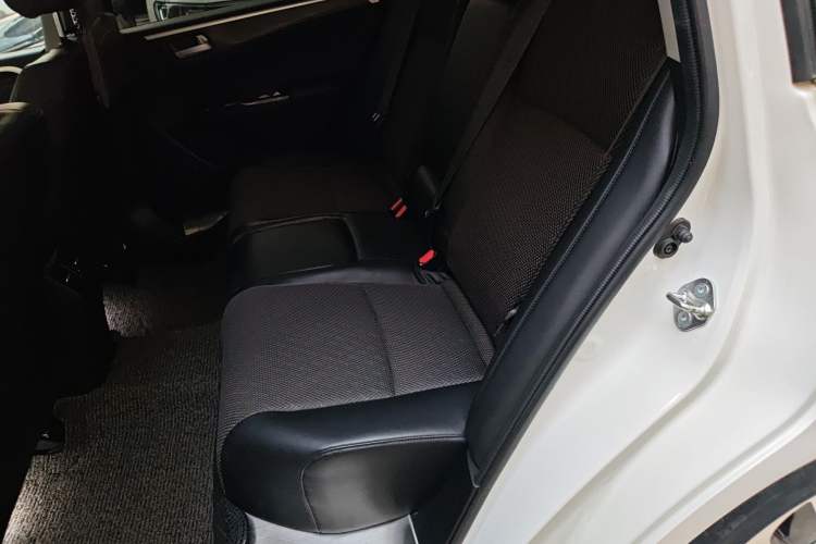 Used Honda Jade 2017 210TURBO CVT Fashion Edition 5-seater Left Rear Seat