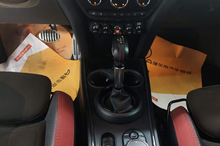Used MINI JCM COUNTRYMAN 2018 2.0T JOHN COOPER WORKS ALL-IN Gear Lever