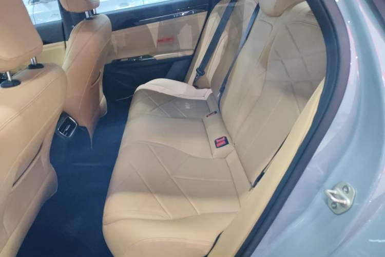 Used Geely Galaxy L6 2024 125km PLUS Dragon Edition
