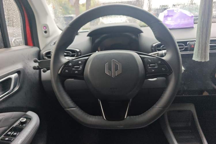 Used Leapmotor T03 2021 400 Luxury Edition Steering Wheel