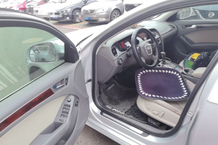 Used Audi A4L 2010 2.0 TFSI Standard Edition Driver Seat